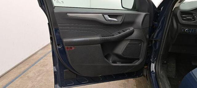 Ford KUGA 2.5 PHEV Titanium 225pk | Driver Assistance Pack | Winterpack | AGR Stoelen met half leder | Trekhaak Wegklapbaar | Michelin Cross Climate