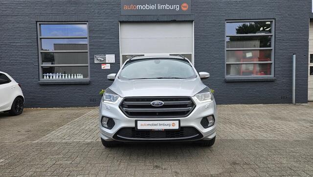 Ford KUGA 1.5 EcoBoost ST Line 4WD | 19" | WINTERPAKKET | NIEUWSTAAT | DEALER ONDERHOUDEN