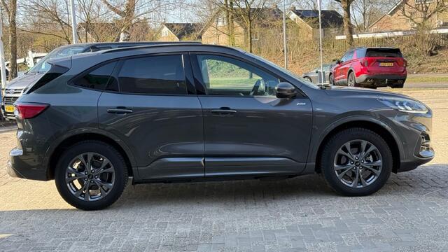 Ford KUGA 2.5 PHEV ST-LINE X / Trekhaak+Driver+Techno+Winter