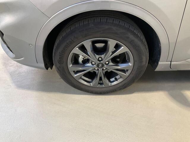 Ford KUGA 2.5 PHEV ST-Line X | Adaptive cruise control | Winter Pack | Head up Display | Dodehoeksensoren | Bang&Olufsen | Elektrische achterklep | 1.500 kg geremd trekgewicht