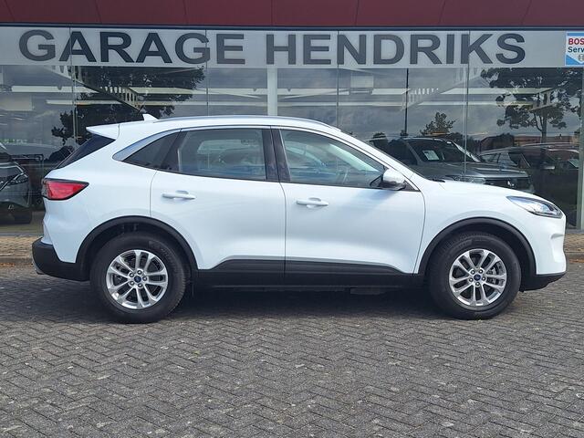 Ford KUGA 2.5 PHEV Titanium 165 kW / 225 pk | Lage Km-stand | Navi | Dual Climate Control | Camera | All Season Banden | (occasion)
