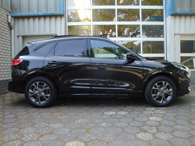Ford KUGA 2.5 PHEV ST-Line X