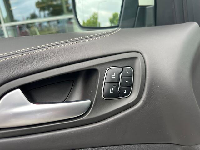 Ford KUGA 1.5 EcoBoost Vignale | Schuif/Kantel Dak | Adaptive Cruise Control | SONY | Camera | Trekhaak | Stoel/Stuurwiel Verwarming |