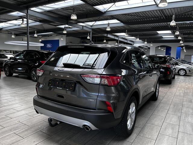 Ford KUGA 2.5 PHEV Titanium Trekhaak I Winter Pack I 1.500KG trekgew. I ALL seasonb I