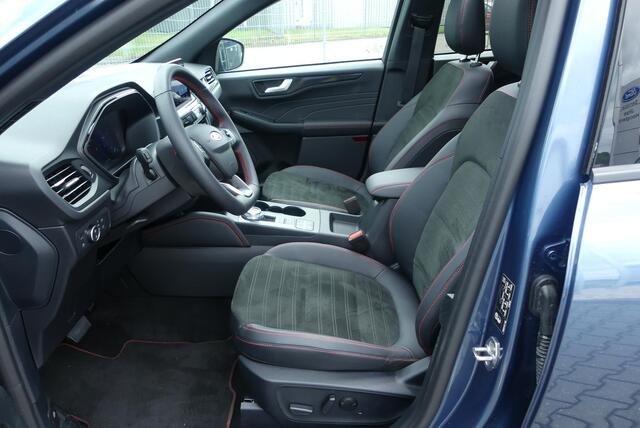 Ford KUGA 2.5 PHEV ST-Line X ADAPTIEVE CRUISE, CLIMA, NAVI, PANO, HUD, WINTER PACK, ELEKTRISCHE TREKHAAK, ELEKTRISCHE ACHTERKLEP, 15.845KM