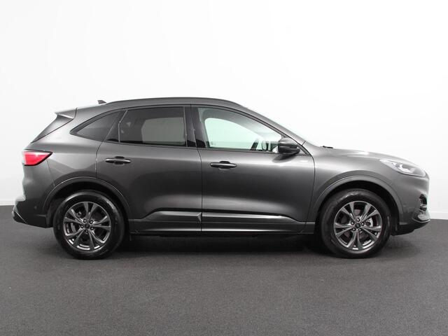 Ford KUGA 2.5 PHEV 225pk ST-Line X | Navigatie | Apple Carplay/Android Auto | Parkeersensoren | Camera | Adaptive Cruise Control | Blind Spot Assist | Elektrische achterklep | Stuurverwarming | Park Assist | LED-koplampen |
