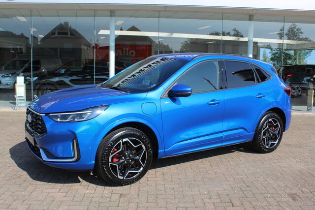 Ford KUGA 2.5 243 pk PHEV ST-Line X Nieuw Model , 2100kg Trekgewicht AGR Stoelen L+R , Camera , Zeer veel comfort Winter Pack, Technology Pack, fab. gar. t/m 20-08-2028