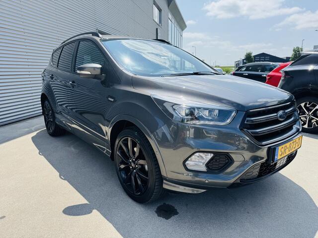 Ford KUGA 1.5 EcoBoost ST Line