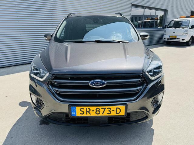Ford KUGA 1.5 EcoBoost ST Line