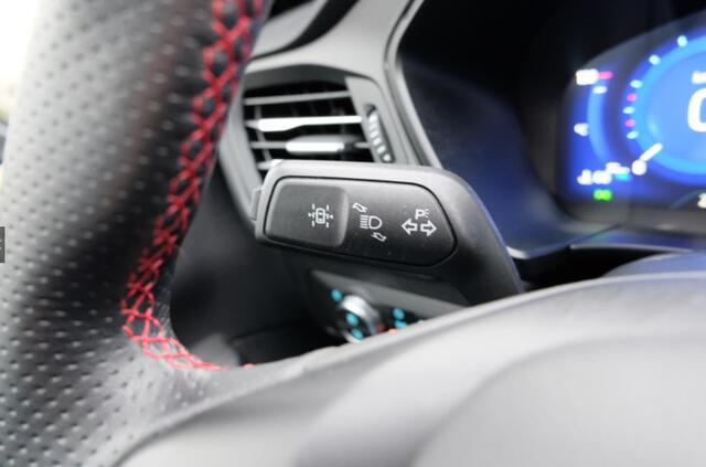 Ford KUGA 2.5 PHEV ST-Line 225pk Winterpack | Achteruitrijcamera | Cruise control | Apple Carplay / Android auto | Verlengde Fabrieksgarantie t/m 03-2029