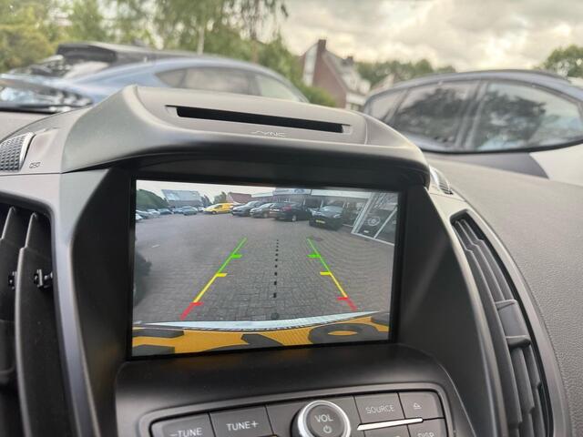 Ford KUGA 1.5 EcoBoost Titanium 120pk Trekhaak | Achteruitrijcamera | Cruise control | Apple Carplay / Android auto | Dealer onderhouden