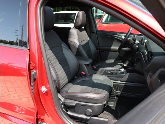 Ford KUGA 2.5 PHEV ST-Line X I Panoramadak I Trekhaak I Leder I B&O
