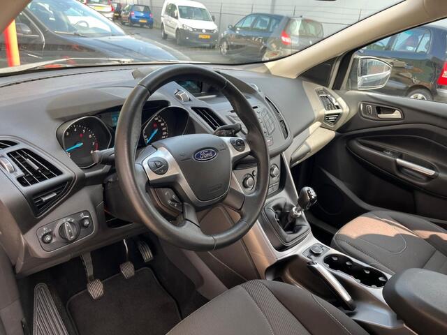 Ford KUGA 1.5 EcoBoost Trend Stoelverwarming Onderhoudshistorie aanwezig