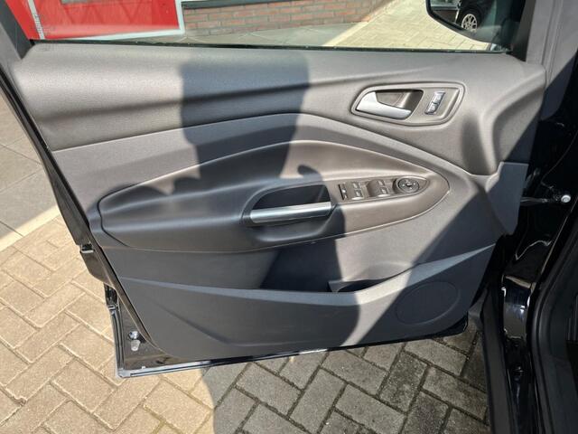 Ford KUGA 1.5 EcoBoost Trend Stoelverwarming Onderhoudshistorie aanwezig