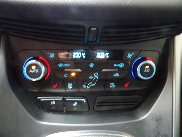 Ford KUGA 1.5 T - navigatie - ecc - trekhaak - nette staat!