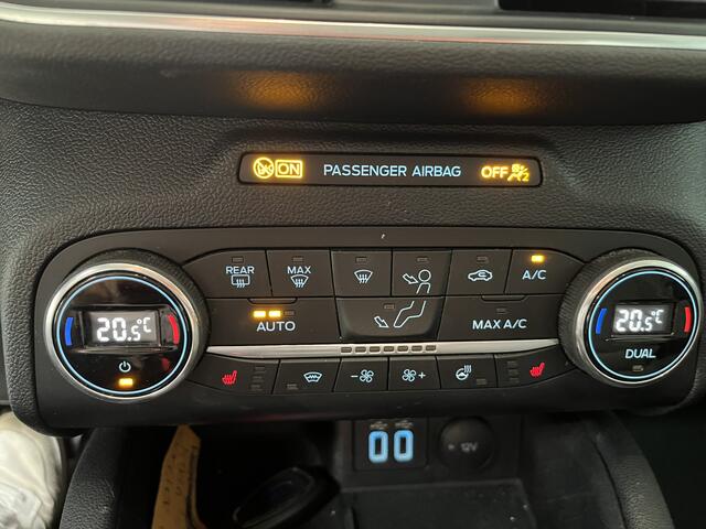 Ford KUGA 2.5 PHEV Titanium Winter Pack I Keyless I All Season I Camera I Voorruitverwarming I 1.500KG trekgew