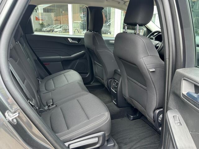 Ford KUGA 2.5 PHEV TITANIUM