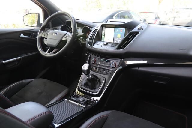 Ford KUGA 1.5 ECOBOOST ST-LINE | PANO | CARPLAY | XENON | KEY-LESS | WINTERPACK | CAMERA | CRUISE | CLIMATE | PDC