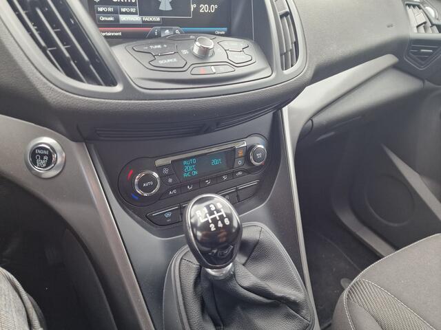 Ford KUGA 1.5 Trend | Trekhaak | Parkeersensoren | Navigatiesysteem |