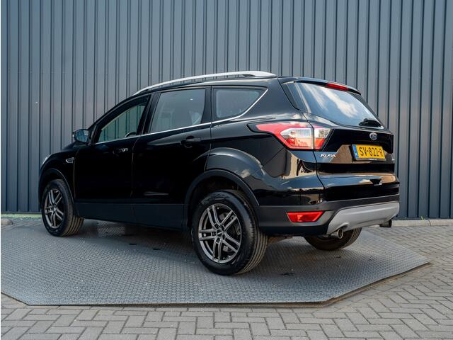 Ford KUGA 1.5 EcoBoost Titanium | Keyless | Apple Carplay | Set Zomer & Winterbanden | Prijs Rijklaar!!