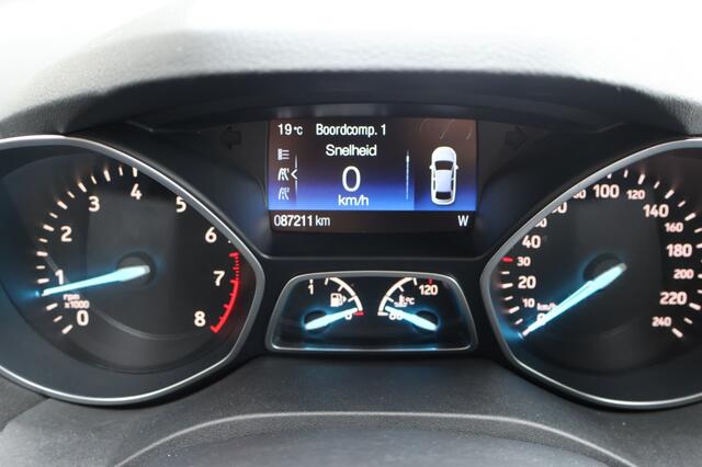 Ford KUGA 1.5 EcoB. Titanium | Trekhaak |