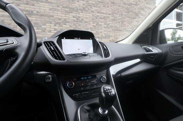 Ford KUGA 1.5 EcoB. Titanium | Trekhaak |