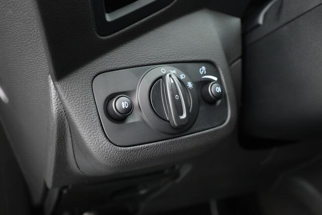 Ford KUGA 1.5 ST-Line 4WD Aut. | Pano | Camera | Apple CarPlay | Stoel / Stuurverw. | Trekhaak