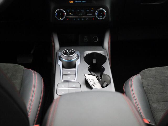 Ford KUGA PHEV ST-Line 2.5 225Pk | Navigatie | Apple & Android Carplay | Parkeersensoren Achter | Climate Control | Stoel & Stuurverwarming | Verwarmbare Voorruit | Adaptieve Cruise Control & Snelheidsbegrenzer |