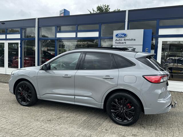 Ford KUGA 2.5 PHEV Graphite Tech Edition | Pano | Trekhaak | Winter pack | 2 Camera's | Adapt Cruise | B&O audio |