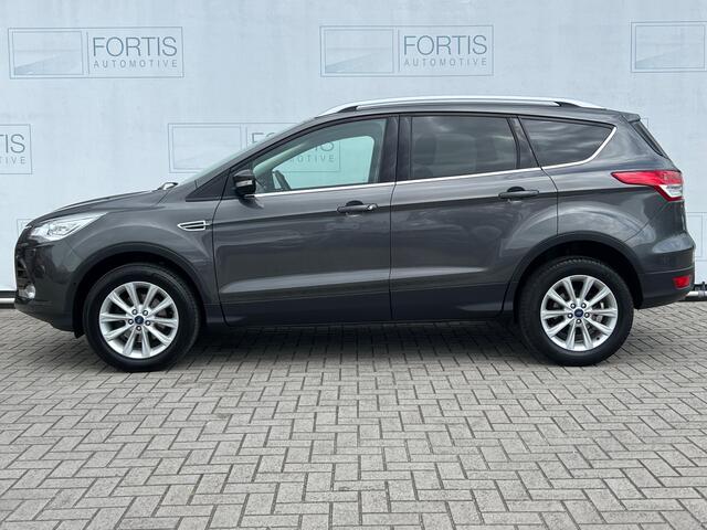 Ford KUGA 1.5 Titanium Styling Pack TREKHAAK | PDC VOOR ACHTER | HALF LEDER |