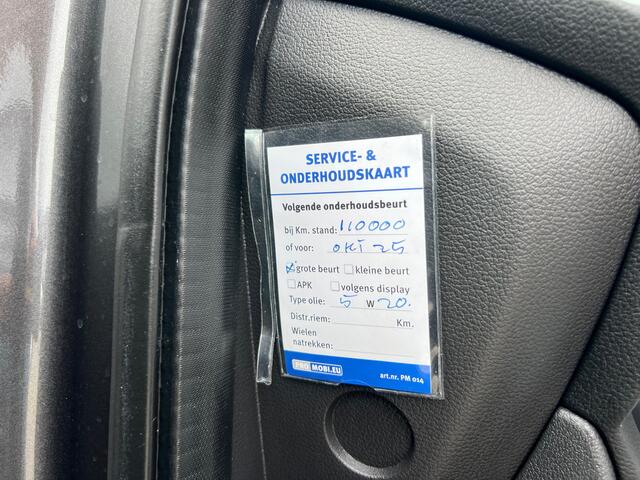 Ford KUGA 1.5 Titanium Styling Pack TREKHAAK | PDC VOOR ACHTER | HALF LEDER |