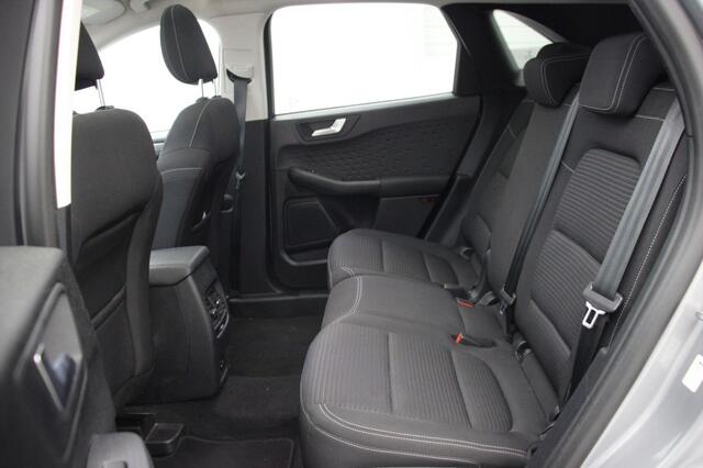 Ford KUGA 2.5 PHEV Titanium - Panorama, Carplay, Clima