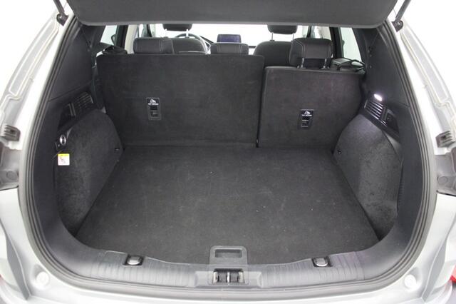 Ford KUGA 2.5 PHEV Titanium - Panorama, Carplay, Clima