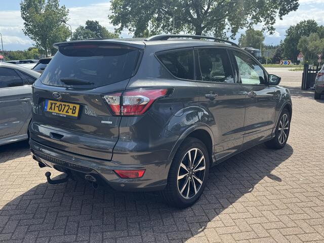 Ford KUGA 1.5 EcoBoost ST Line / Trekhaak / Camera / Leder&Alcantara / Keyless / 18'' / Navigatie / Getint glas / Xenon / Cruise Control