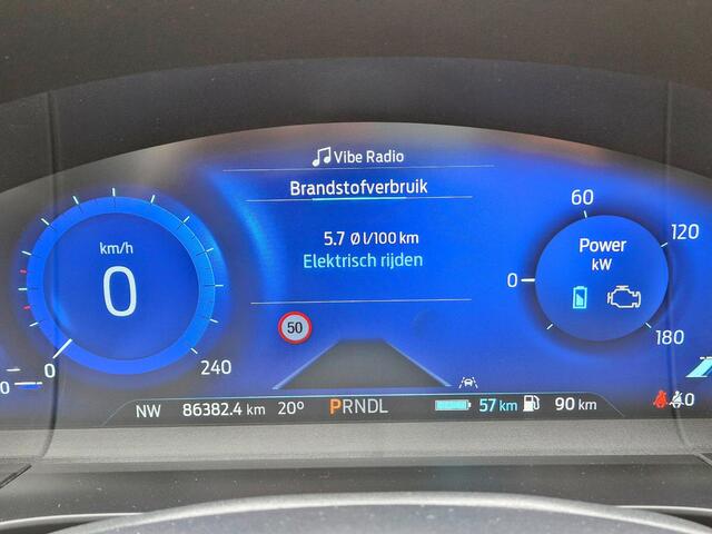 Ford KUGA 2.5 PHEV ST-Line X Panodak/winterpack/driveass.