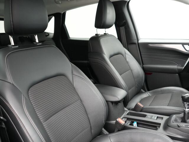 Ford KUGA 1.5 EcoBoost Titanium X 150 pk | Adaptive Cruise | 1800kg Trekgewicht | Elektrische Bestuurdersstoel | Camera | Carplay | Voorruitverwarming | Bowers & Wilkins Audio | Stoel/Stuur verwarming | Keyless |
