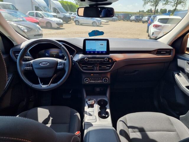 Ford KUGA 2.5 PHEV TITANIUM