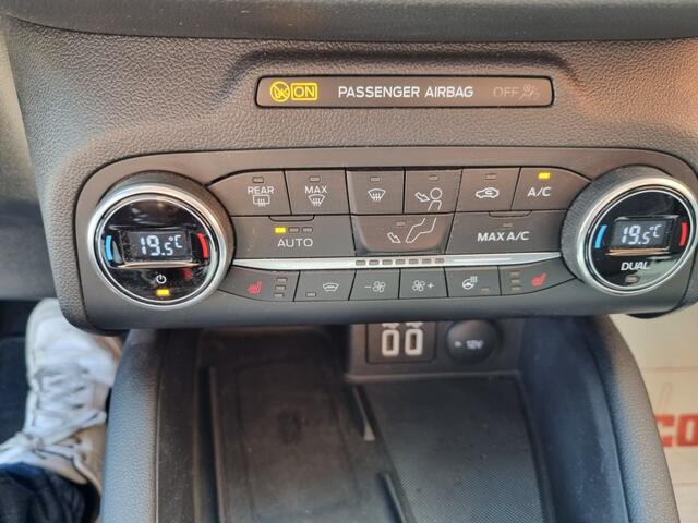 Ford KUGA 2.5 PHEV TITANIUM