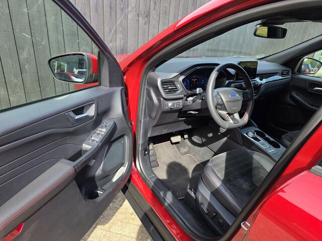 Ford KUGA 2.5 PHEV ST-Line X