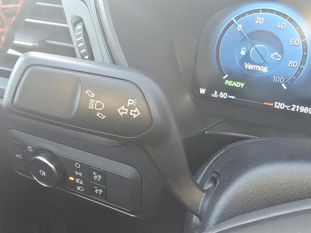 Ford KUGA 2.5 PHEV ST-Line X 243pk Voorraad | Wegklapbare Trekhaak | Winterpack | 2.100kg Trekgewicht | Bursting Green