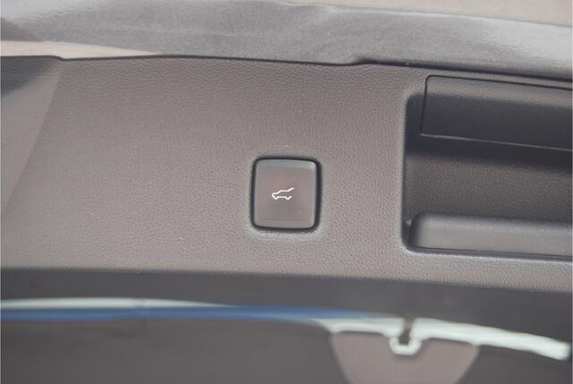 Ford KUGA 2.5 PHEV ST-Line X 225PK TREKHAAK | ADAPTIEF CRUISE | CAMERA'S | WINTER PACK | B&O AUDIO | ELEKTR. KLEP