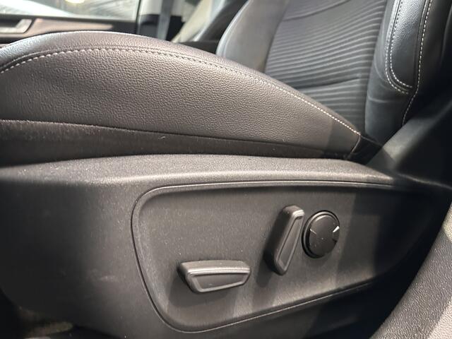 Ford KUGA 2.5 PHEV 225pk Titanium X | Elek. trekhaak | Winterpack | Elek. A.Klep | Adapt. Cruise | All season | B&O |