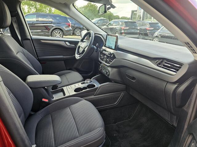 Ford KUGA 2.5 PHEV Titanium 225pk | Afneembare Trekhaak | 1.500kg Trekgewicht | All Weather Michelin Cross Climate | Sync 3 Navigatie