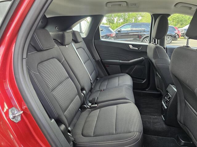 Ford KUGA 2.5 PHEV Titanium 225pk | Afneembare Trekhaak | 1.500kg Trekgewicht | All Weather Michelin Cross Climate | Sync 3 Navigatie