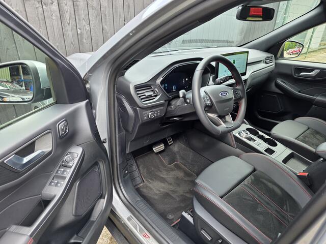 Ford KUGA 2.5 PHEV ST-Line X