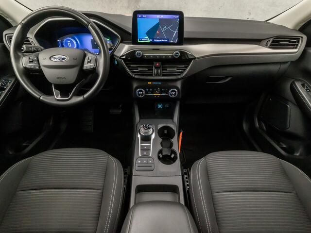 Ford KUGA 2.5 PHEV Titanium 225Pk Automaat (PANORAMADAK, VIRTUAL COCKPIT, APPLE CARPLAY, GROOT NAVI, CLIMATE, 360 CAMERA, SPORTSTOELEN, KEYLESS, TREKHAAK, NIEUWSTAAT)