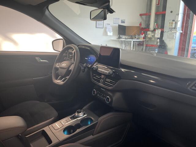 Ford KUGA 2.5 225 pk PHEV ST-Line X Plug-in Hybrid Driver Assistance Pack, Winter Pack, Technology Pack