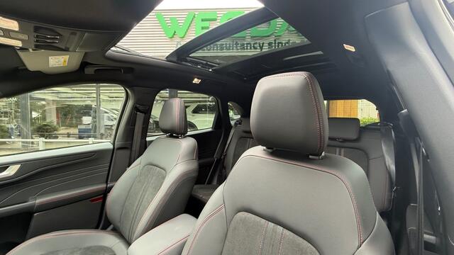 Ford KUGA 2.5 PHEV ST-LINE X 243pk / BLACK PACK / FULL OPTIONS+HUD