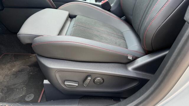 Ford KUGA 2.5 PHEV ST-LINE X 243pk / BLACK PACK / FULL OPTIONS