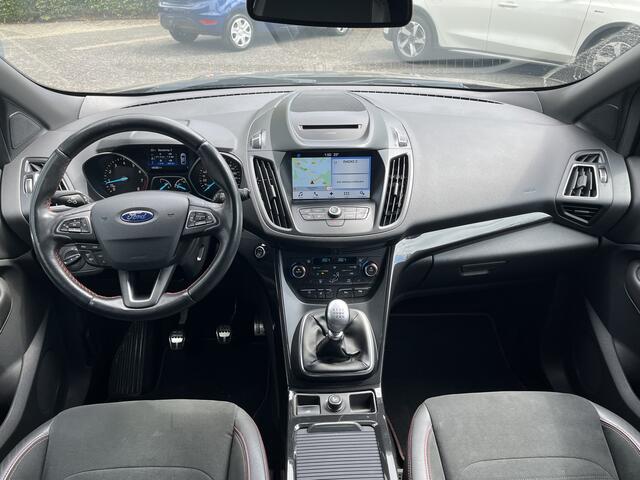 Ford KUGA 1.5 EcoBoost ST Line